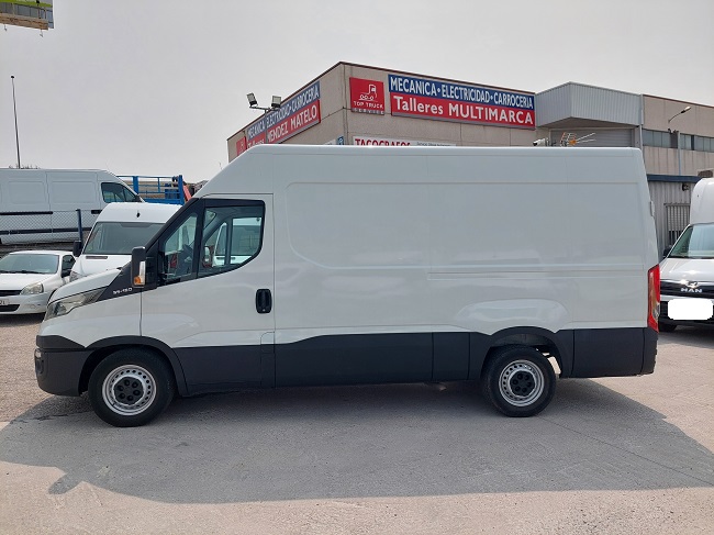 Iveco Daily 35s15 12m3